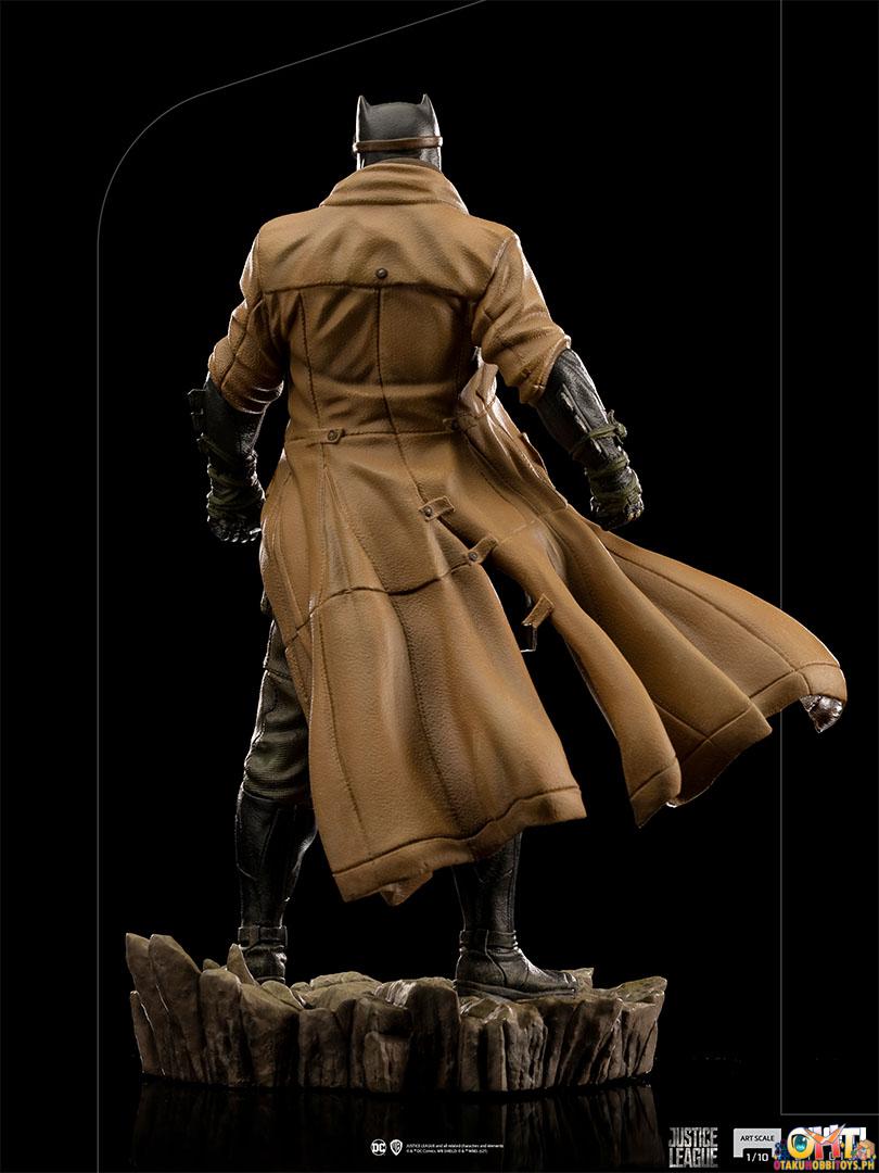 Iron Studios Zack Snyder’s Justice League 1/10 Knightmare Batman Art Scale