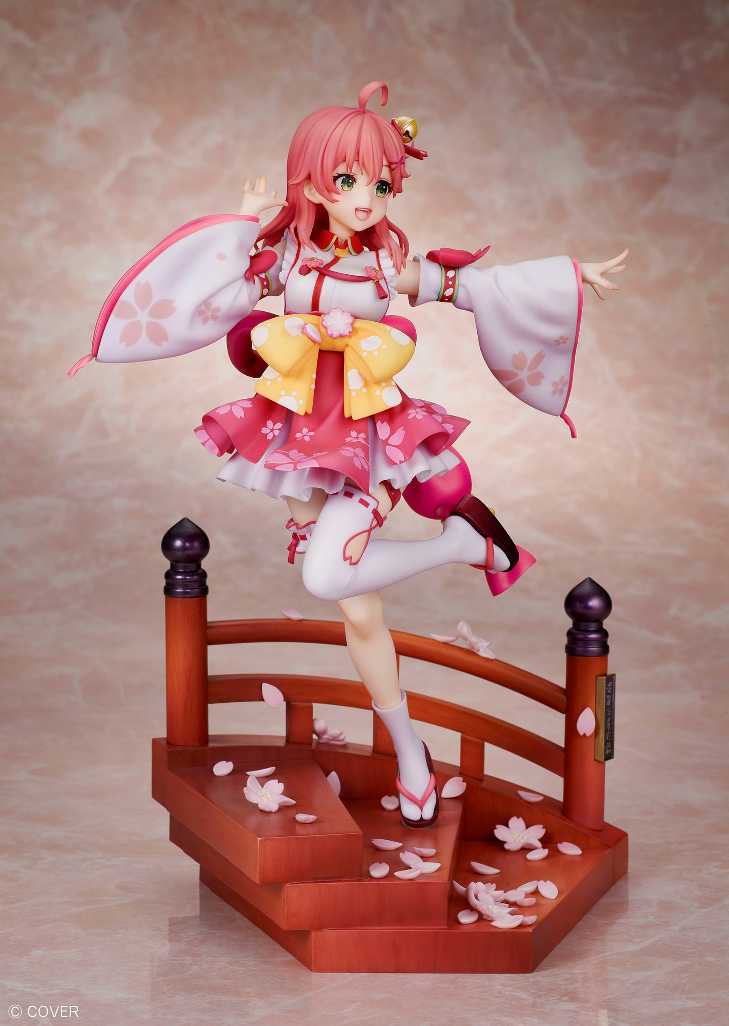 Design COCO hololive Sakura Miko 1/7 Complete Figure