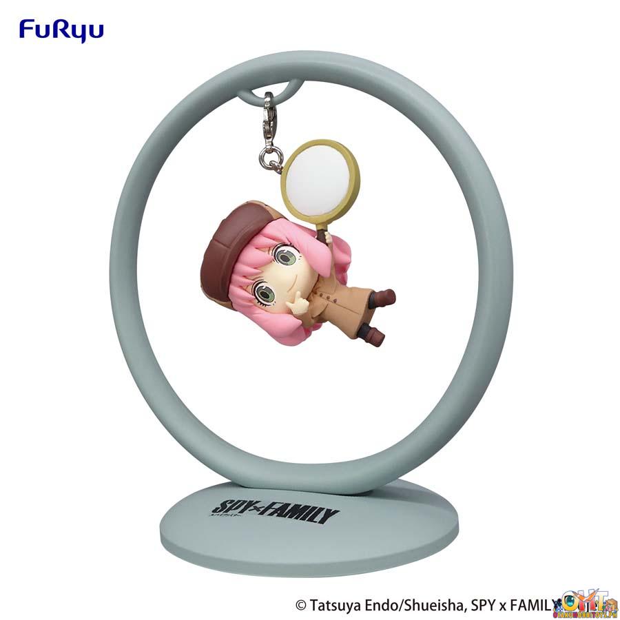 Furyu SPY×FAMILY Trapeze Figure Anya Forger Detective