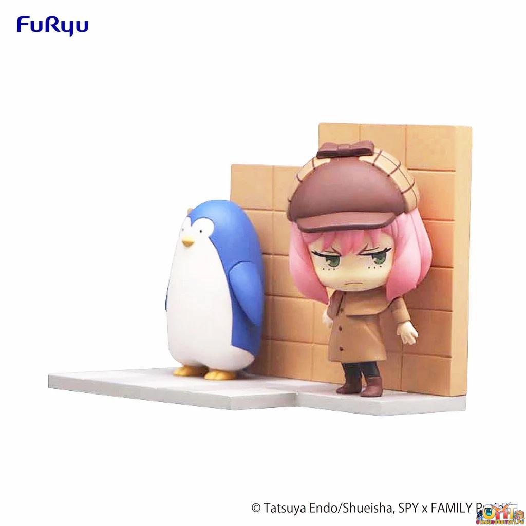 Furyu SPY × FAMILY Hold Figure Anya & Penguin