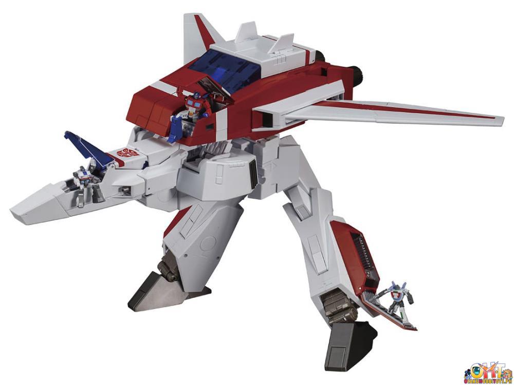 Takara Tomy Transformer Masterpiece MP-57 Cybertron Aviation Defense Skyfire
