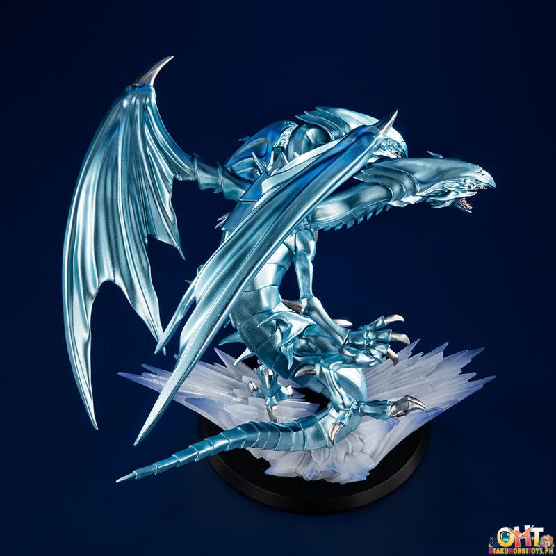 Megahouse MONSTERS CHRONICLE: Yu-Gi-Oh! Duel Monsters - Blue-Eyes Ultimate Dragon