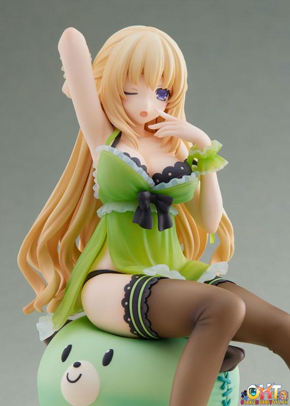 Broccoli Hyperdimension Neptunia 1/8 Vert Waking Up Ver. Limited Edition