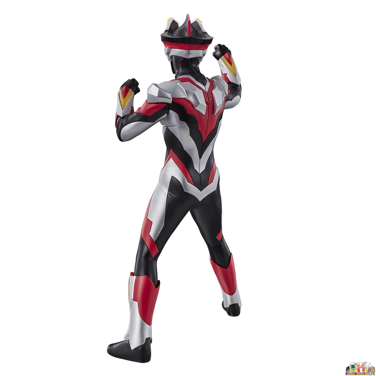 Bandai Ultimate Luminous Premium Ultraman 7