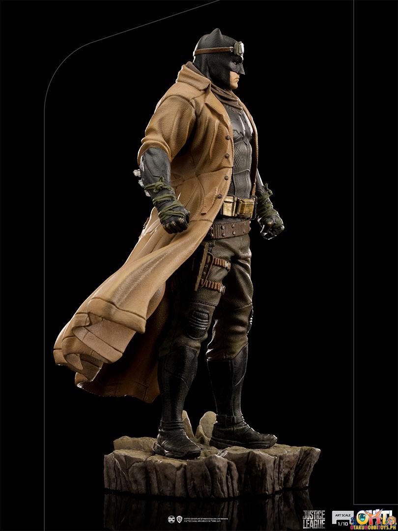 Iron Studios Zack Snyder’s Justice League 1/10 Knightmare Batman Art Scale