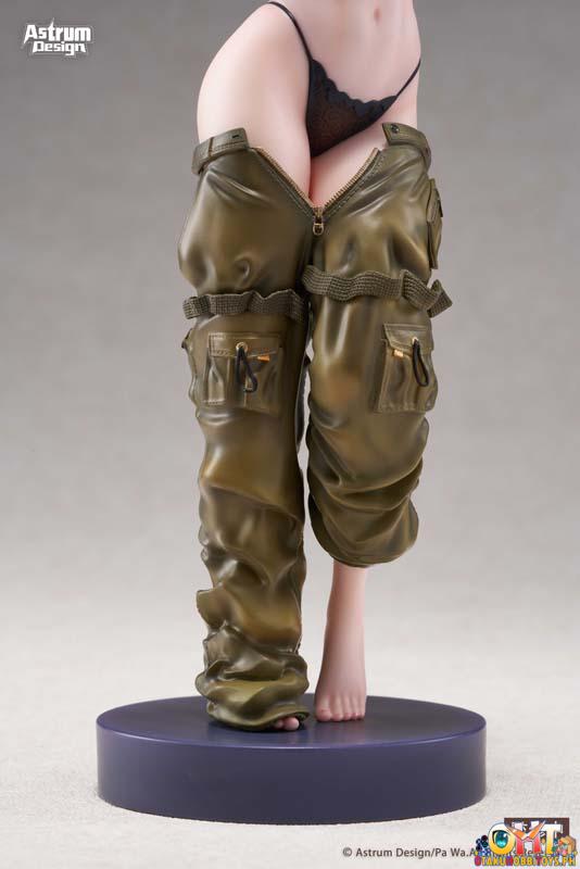 Astrum Design PAWA Original 1/7 Pilot Oneesan Deluxe Edition