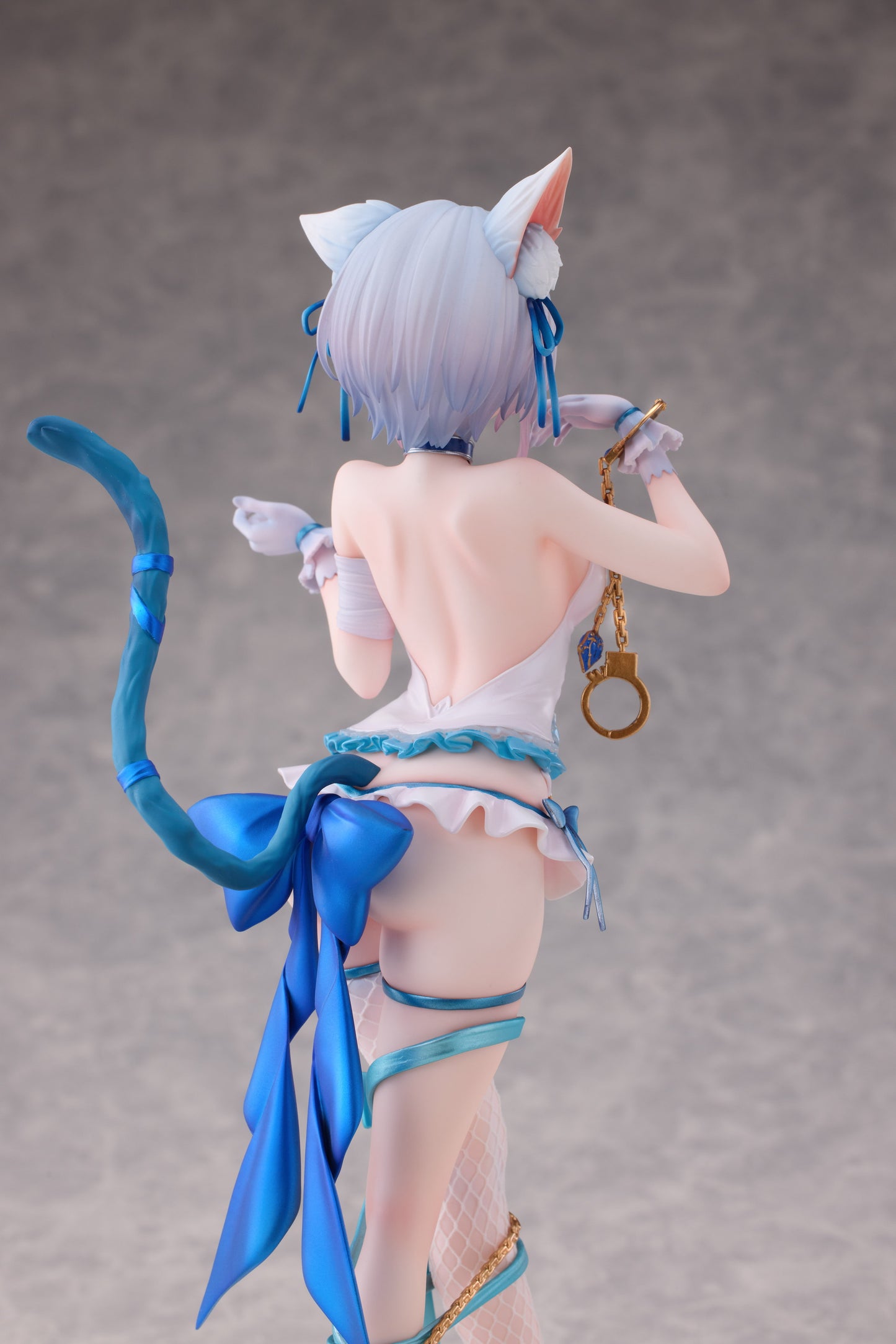 SIKI ANIM 1/7 Shibarare Neko Putika-chan DELUXE EDITION