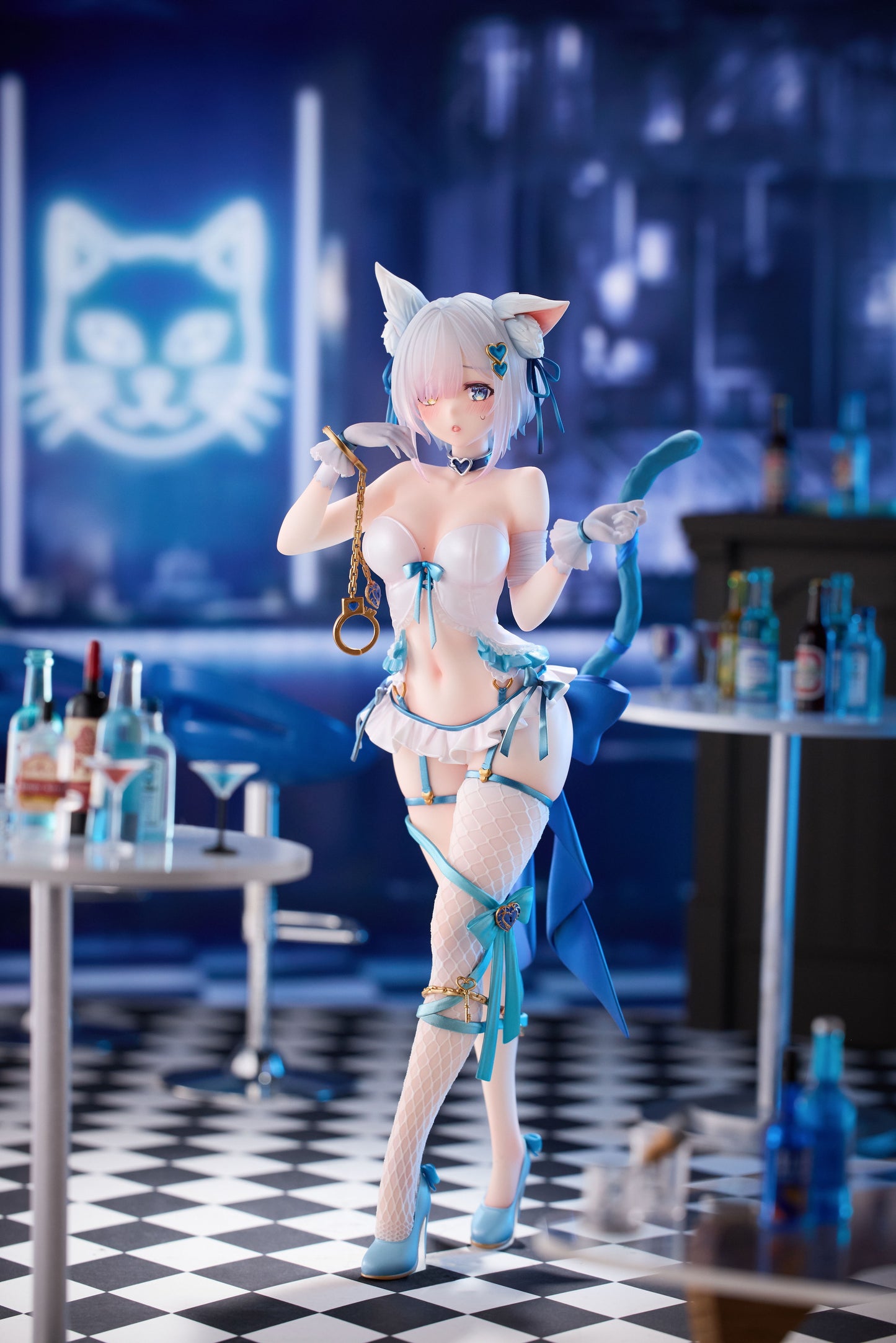 SIKI ANIM 1/7 Shibarare Neko Putika-chan DELUXE EDITION