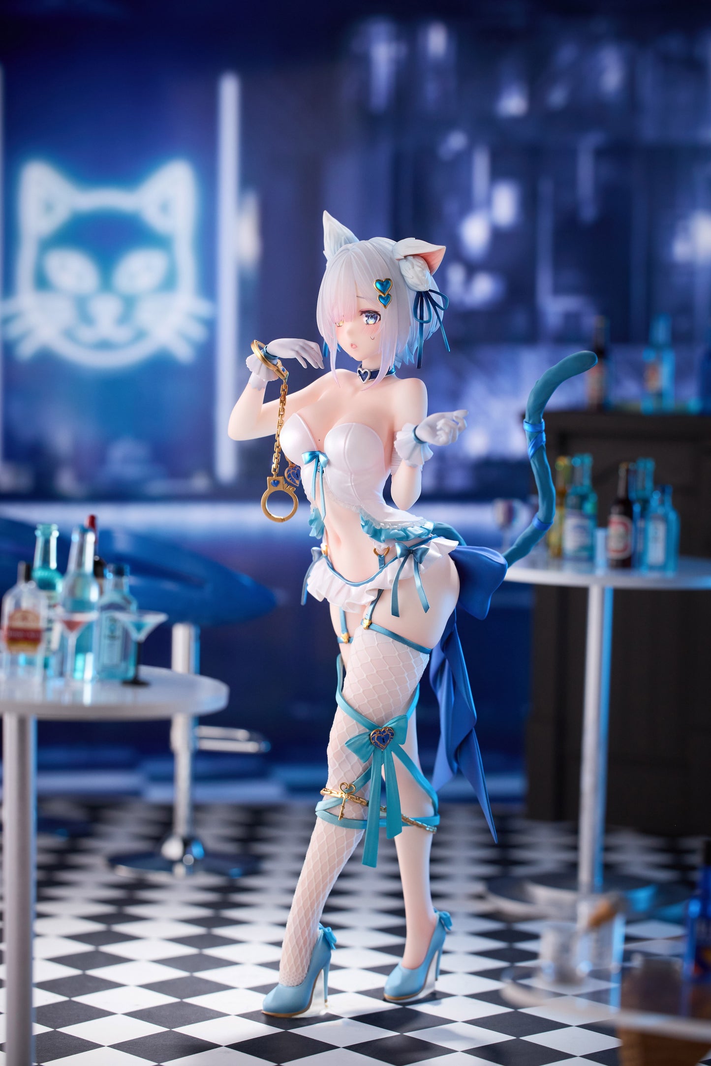 SIKI ANIM 1/7 Shibarare Neko Putika-chan DELUXE EDITION