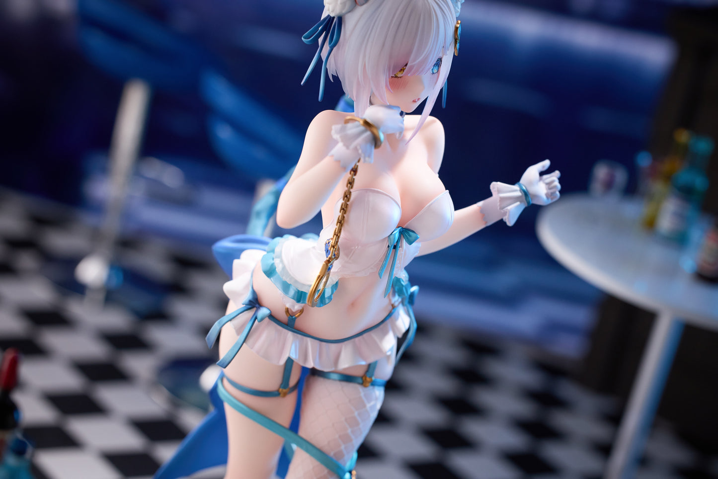 SIKI ANIM 1/7 Shibarare Neko Putika-chan DELUXE EDITION