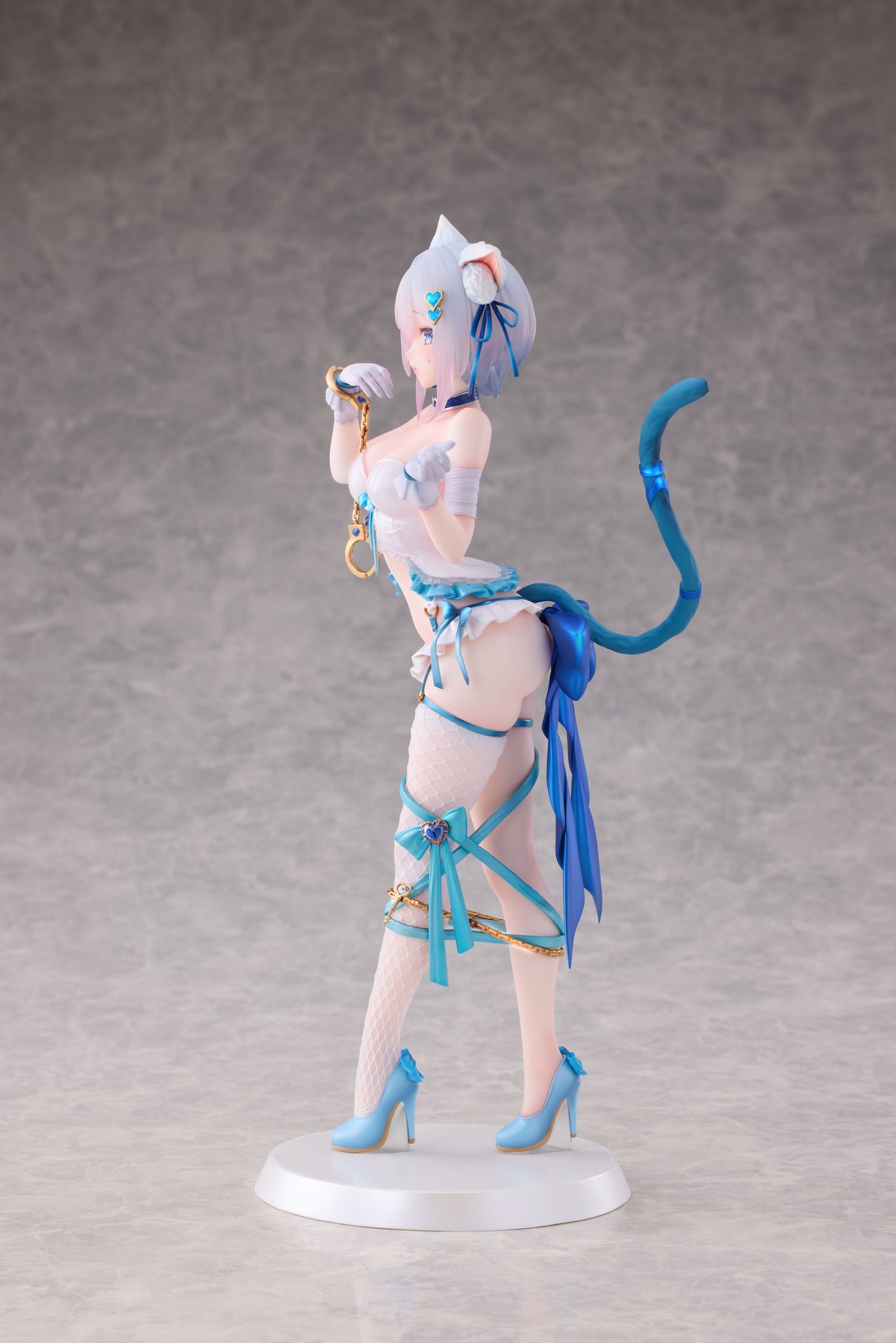 SIKI ANIM 1/7 Shibarare Neko Putika-chan DELUXE EDITION