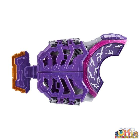 Bandai Kamen Rider Geats PREMIUM DX Memorial Zombie Raise Buckle Set