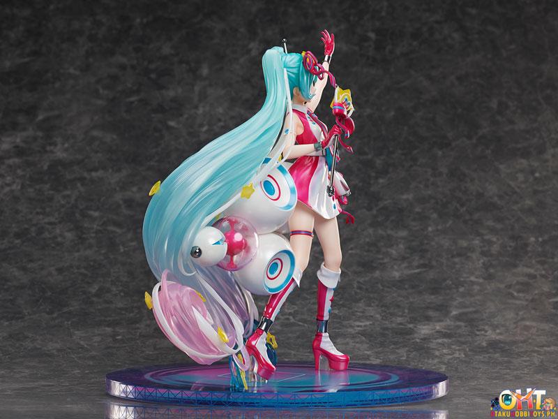 Amiami VOCALOID 1/7 Hatsune Miku Magical Mirai 10th Anniversary Ver.