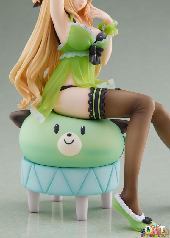 Broccoli Hyperdimension Neptunia 1/8 Vert Waking Up Ver. Limited Edition