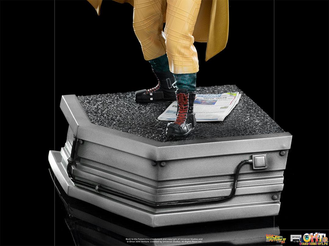 Iron Studios Back to the Future Part II 1/10 Doc Brown Art Scale
