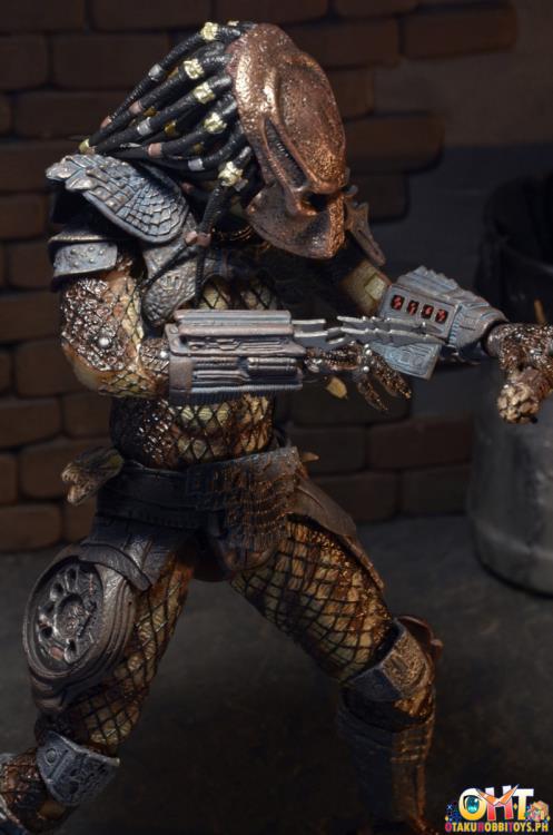 NECA 7” Scale Action Figure Ultimate City Hunter - Predator 2