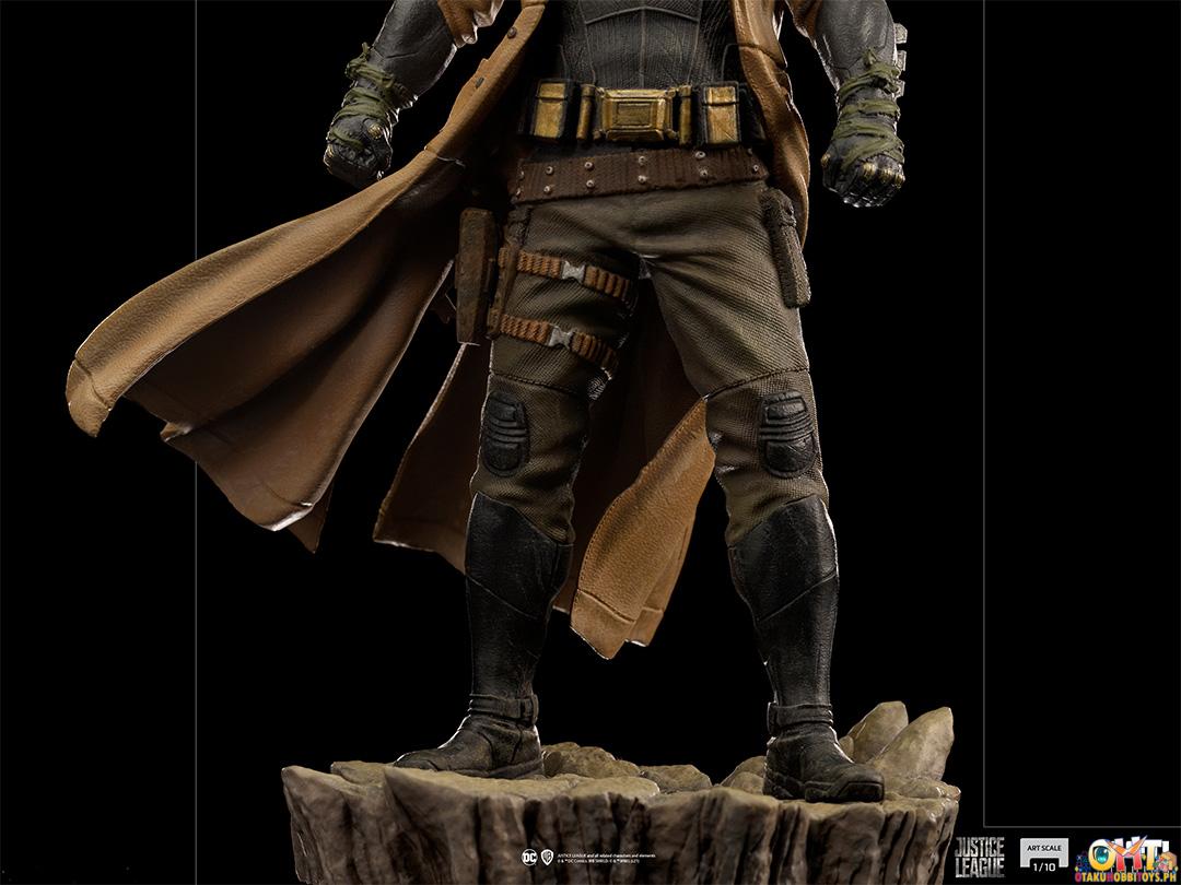 Iron Studios Zack Snyder’s Justice League 1/10 Knightmare Batman Art Scale