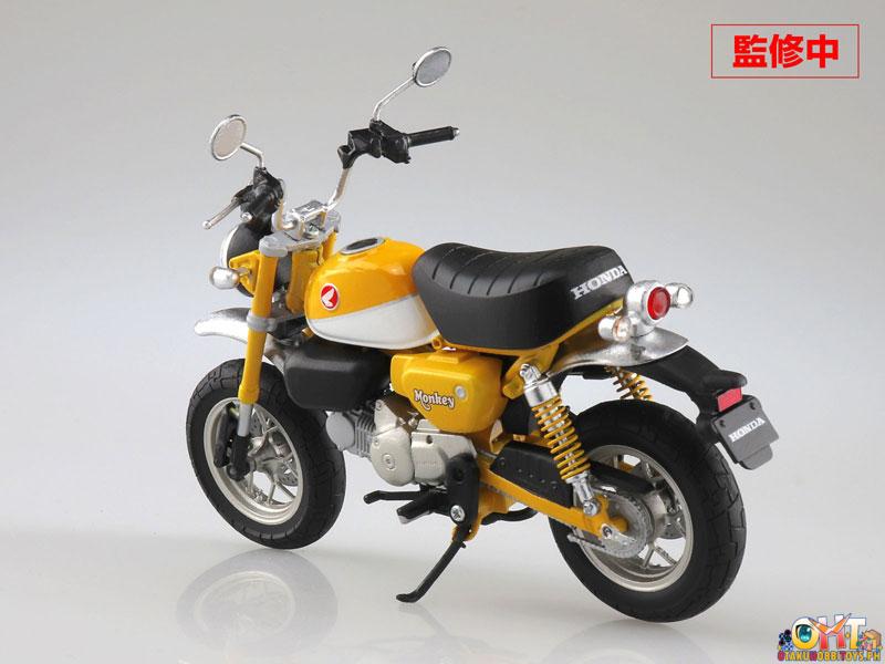 Aoshima 1/12 Honda Monkey125 Pearl Nebula Red / Pearl Glittering Blue / Banana Yellow