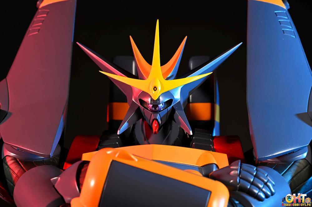 Kaiyodo Aim for the Top! Gunbuster Mega Sofubi Gunbuster Color Ver.