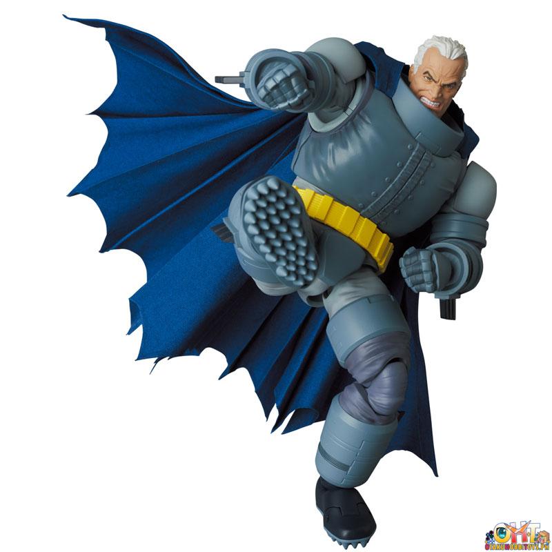 MAFEX No.146 Armored Batman
