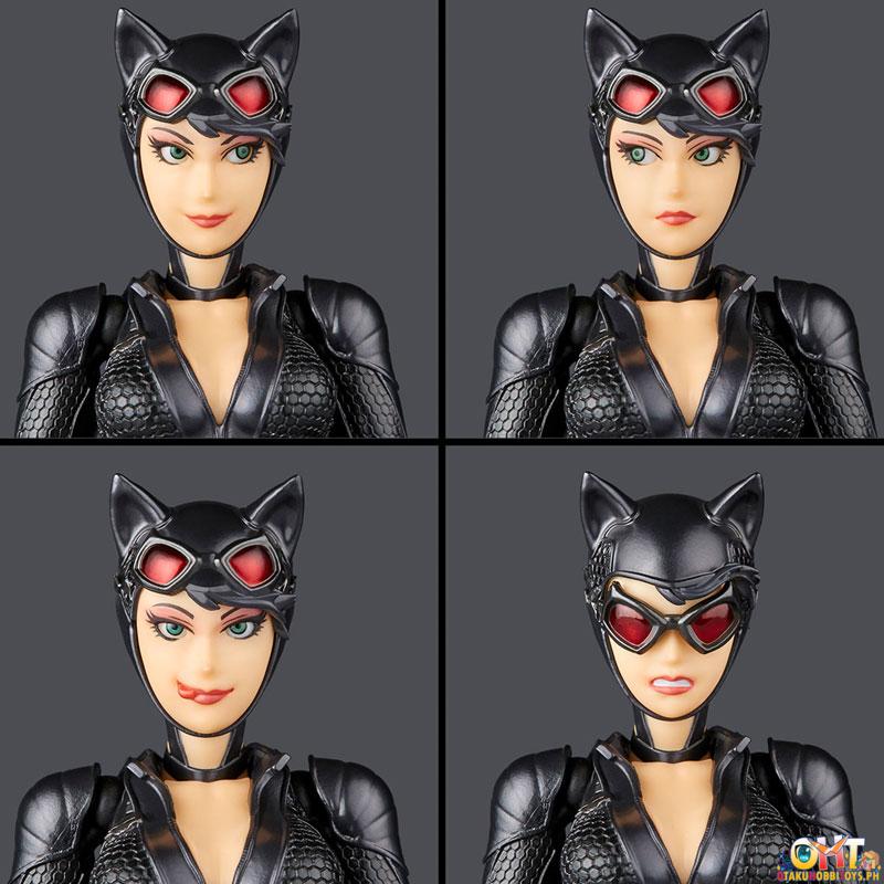 Kaiyodo Batman: Arkham Knight Revoltech Amazing Yamaguchi Catwoman