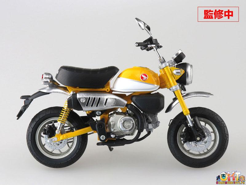 Aoshima 1/12 Honda Monkey125 Pearl Nebula Red / Pearl Glittering Blue / Banana Yellow