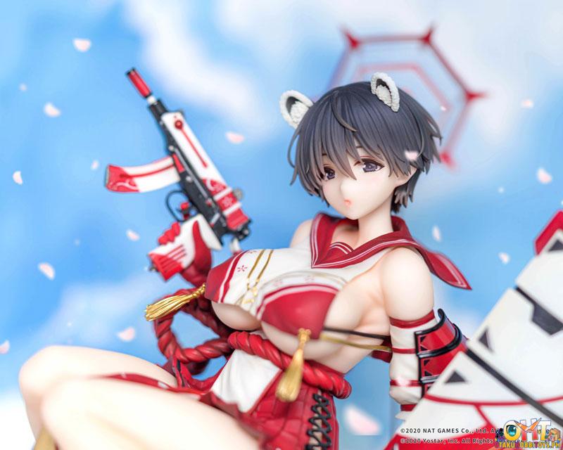 AniGift Blue Archive 1/7 Tsubaki Kasuga
