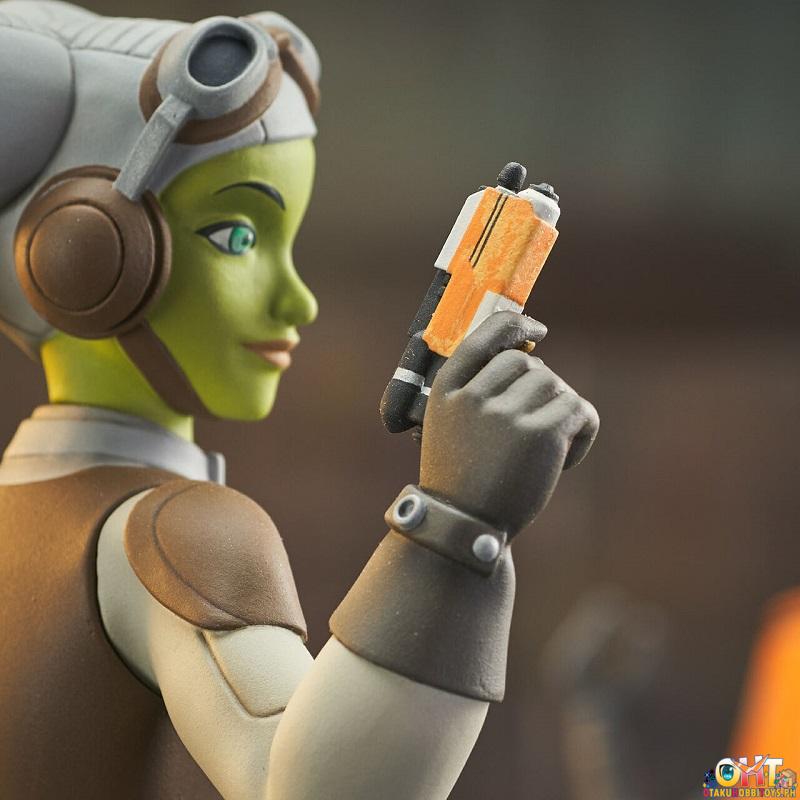 Diamond Select Star Wars Rebels Hera And Chopper Bust