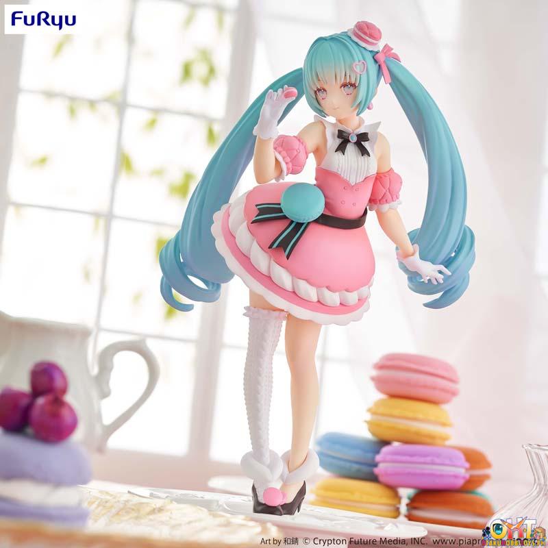 Furyu Piapro Characters Exceed Creative Figure Hatsune Miku Sweet Sweets Series Macaroon