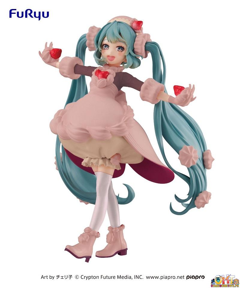 Furyu Piapro Characters Sweet Sweets Series Figure Hatsune Miku Strawberry Chocolate Shortcake Ver.