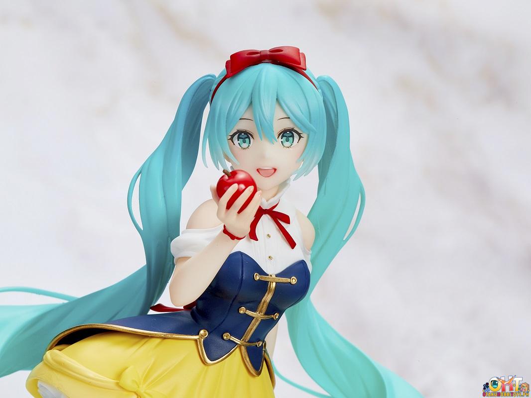 Hatsune Miku Wonderland Figure Series Hatsune Miku Akazukin Taito Crane  Online Limited - My Anime Shelf