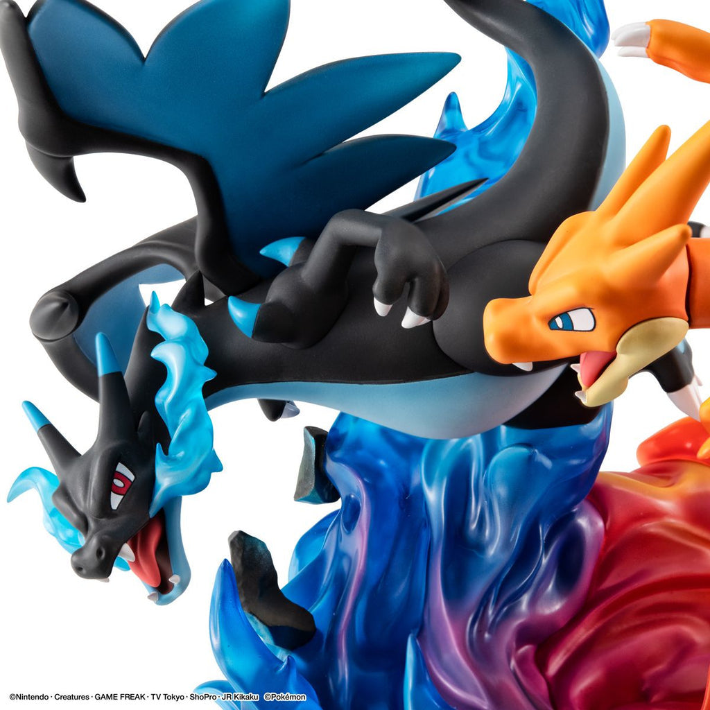 Megahouse G.E.M.EX Series:  Pokémon - Mega Charizard X & Mega Charizard Y