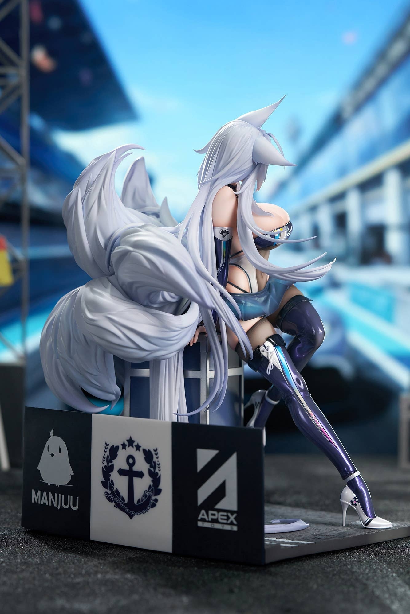 APEX TOYS 1/7 [Azur Lane] SHINANO [Moonlit Chrome] with BONUS