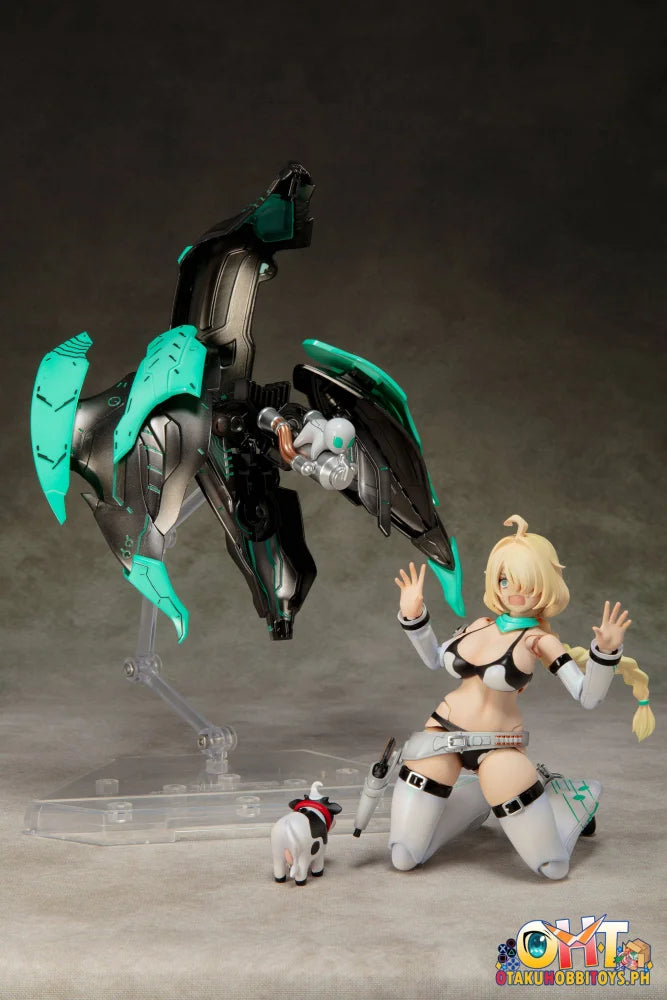 ALPHAMAX (SET OF 2) DarkAdvent AlienDress Cattle Plastic Model + Limited Distribution EX Parts AX-1208 - Plastic Model
