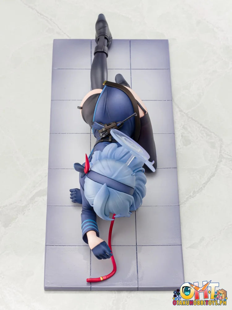 AmiAmi 1/7 Blue Archive Ako Memorial Lobby ver. Scale Figure