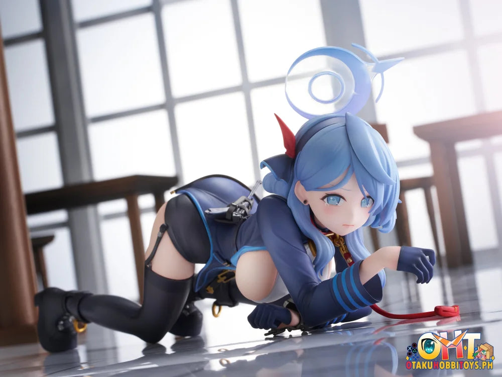 AmiAmi 1/7 Blue Archive Ako Memorial Lobby ver. Scale Figure
