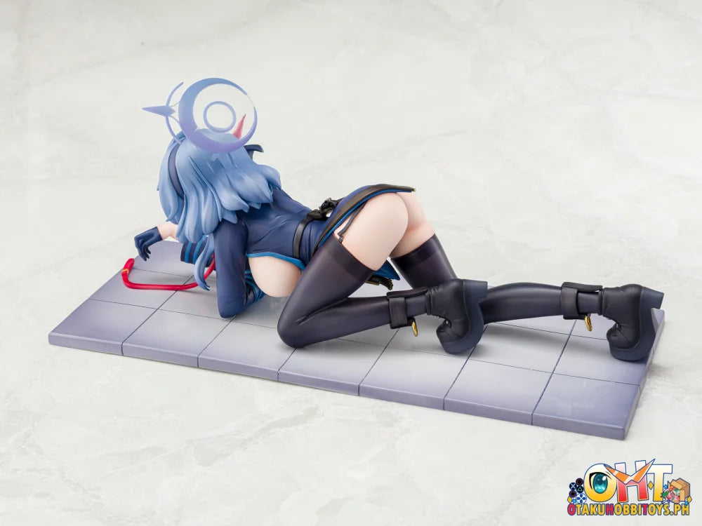 AmiAmi 1/7 Blue Archive Ako Memorial Lobby ver. Scale Figure