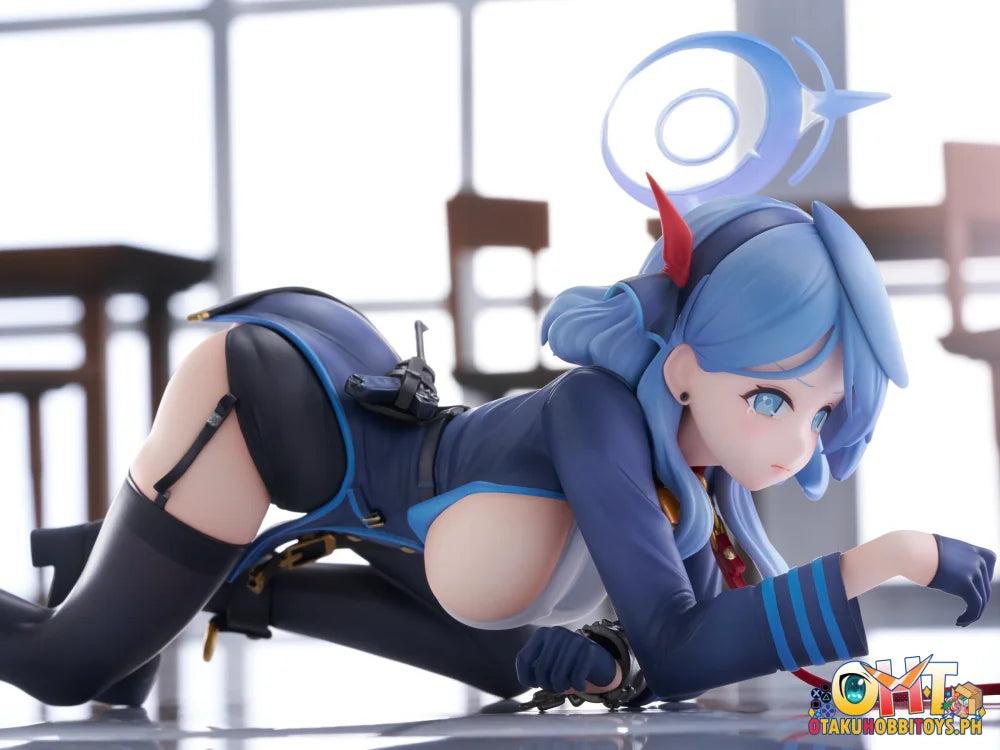 AmiAmi 1/7 Blue Archive Ako Memorial Lobby ver. Scale Figure