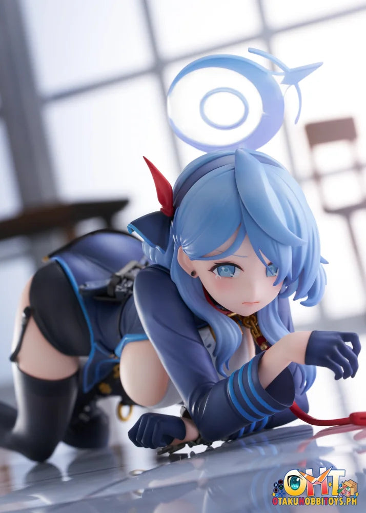 AmiAmi 1/7 Blue Archive Ako Memorial Lobby ver. Scale Figure