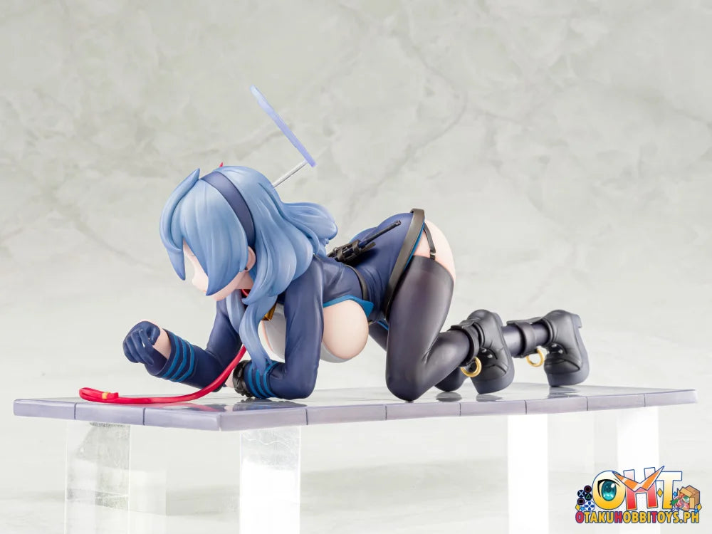 AmiAmi 1/7 Blue Archive Ako Memorial Lobby ver. Scale Figure
