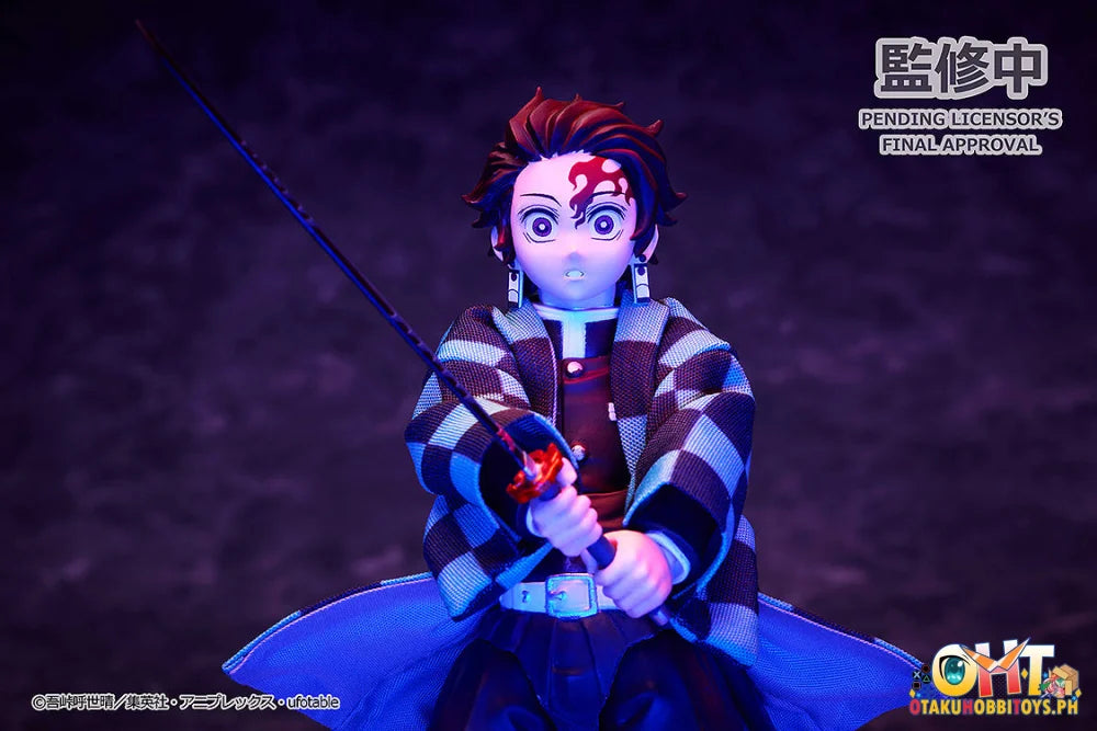 Aniplex Demon Slayer: Kimetsu no Yaiba BUZZmod. Demon Slayer:Kimetsu no Yaiba Tanjiro Kamado Ver. 2 Articulated Figure