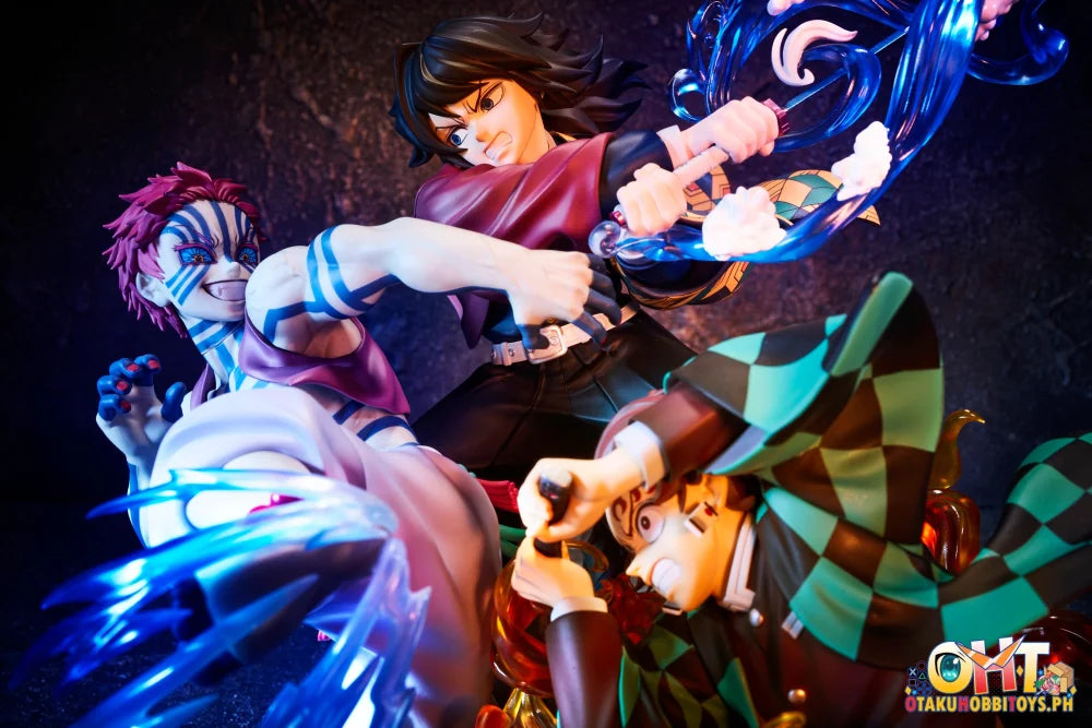 Aniplex Demon Slayer Kimetsu no Yaiba Tanjiro Kamado & Giyu Tomioka & Akaza Figure