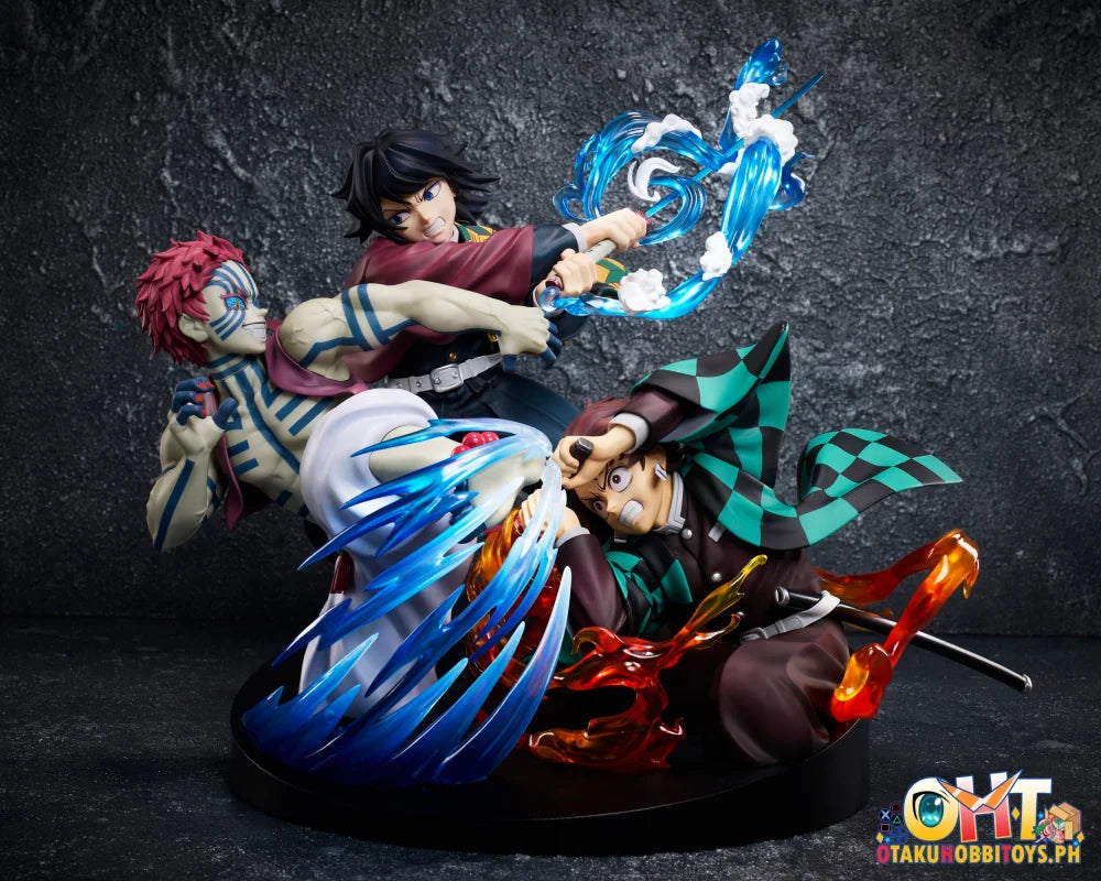 Aniplex Demon Slayer Kimetsu no Yaiba Tanjiro Kamado & Giyu Tomioka & Akaza Figure