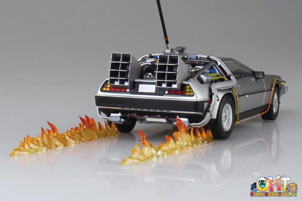 Aoshima Back To The Future Movie Mecha No.bt-01 1/24 Time Machine From Back To The Future Part