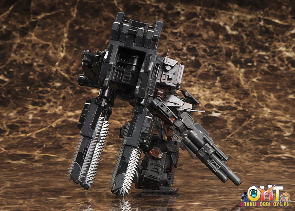 Armored Core V Ucr-10/A Vengeance Plastic Model Kit