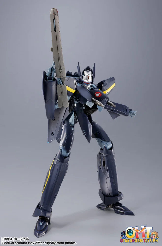 Bandai DX CHOGOKIN VF-17S NIGHTMARE STEALTHVALKYRIE (GAMLIN KIZAKI use) Articulated Figure