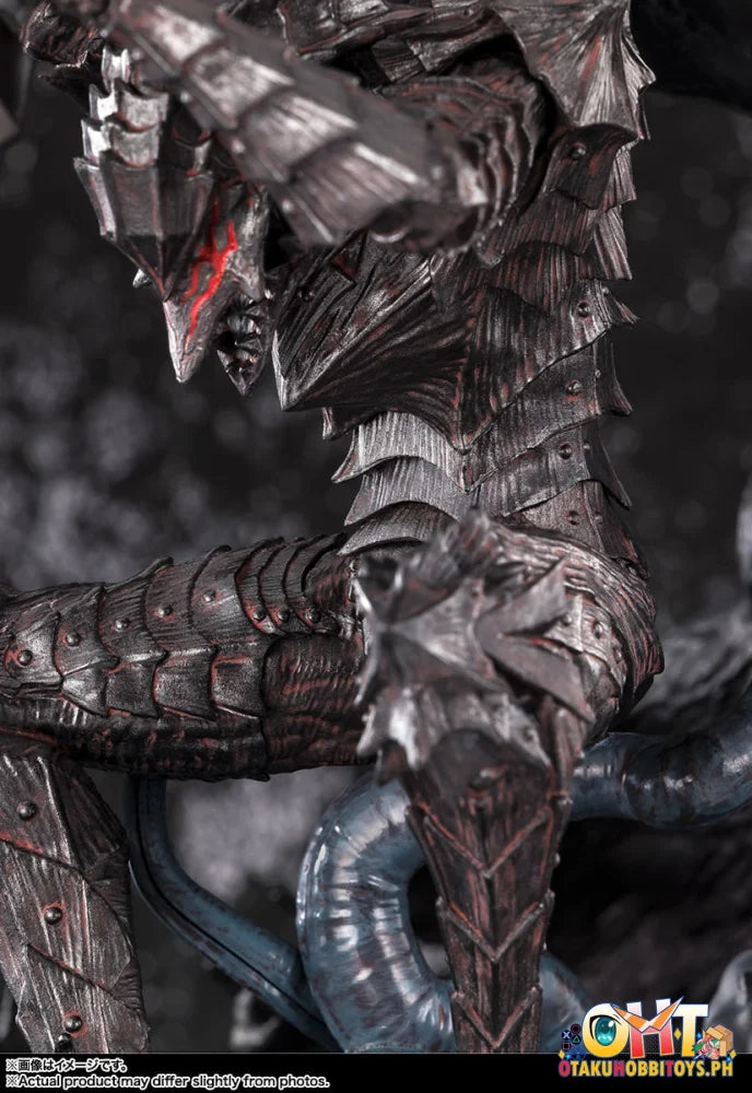 Bandai Figuarts Zero Touche Metallique GUTS (BERSERKER ARMOR)