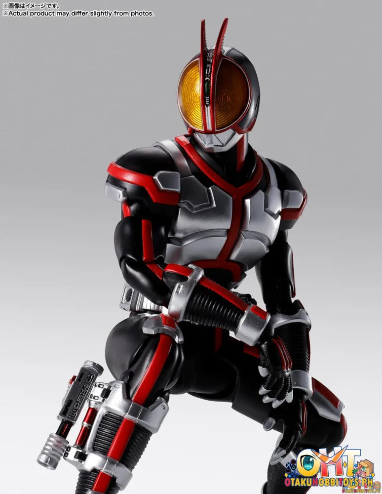 Bandai Kamen Rider 555(Faiz) S.h.figuarts (Shinkocchou Seihou) Masked Rider Faiz - Articulated Figure