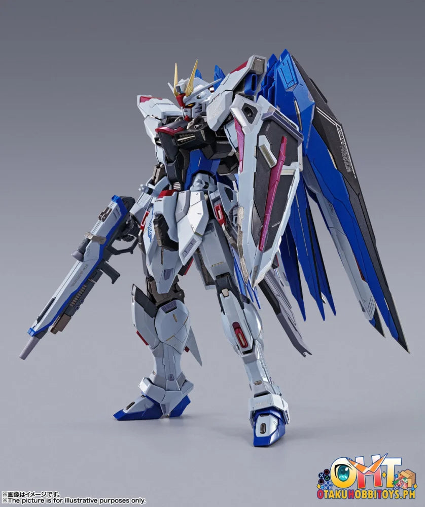 Bandai METAL BUILD FREEDOM GUNDAM CONCEPT 2 Articulated Figure