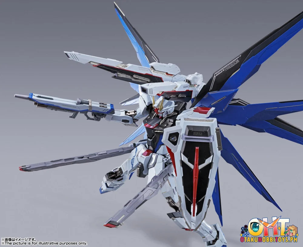 Bandai METAL BUILD FREEDOM GUNDAM CONCEPT 2 Articulated Figure